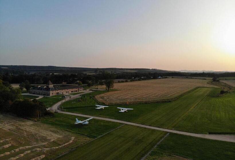 בית מלון כפרי Newhall Mains