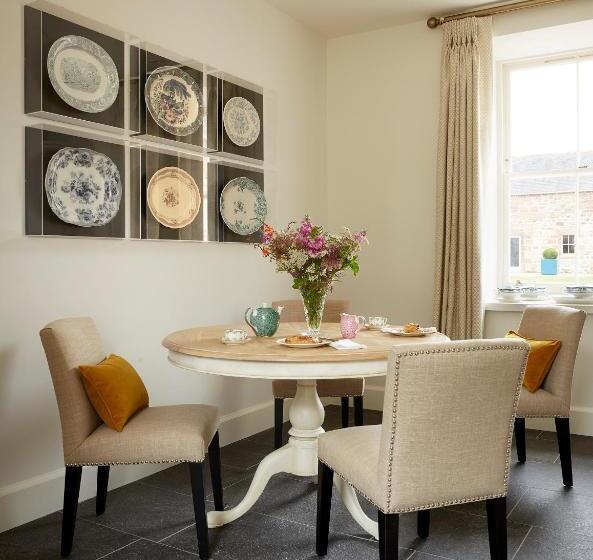 בית מלון כפרי Newhall Mains