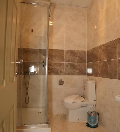 בית מלון כפרי Safran Germi̇a Palas