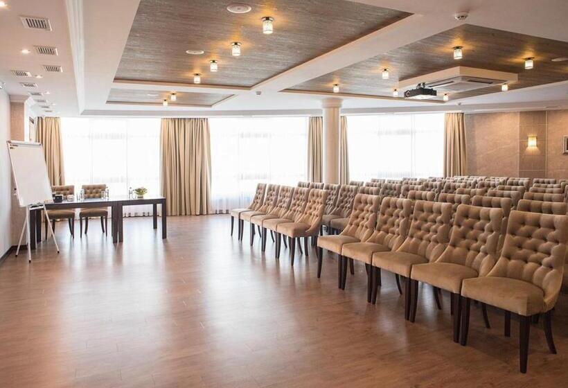 בית מלון כפרי Shato