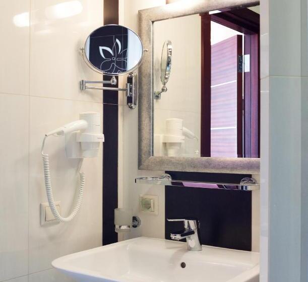 בית מלון כפרי Shato