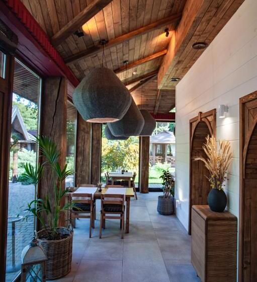 Отель Turiyske Podvir Ya