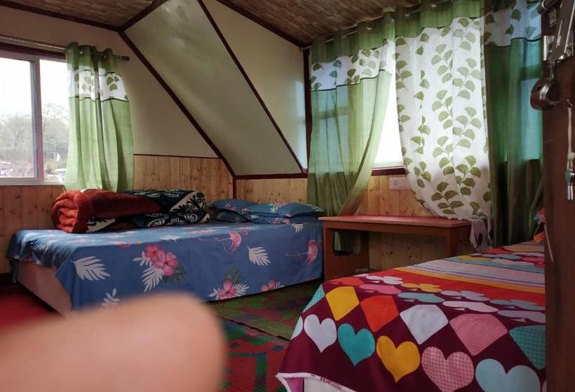 Отель Vamoose Kanchan Kanya