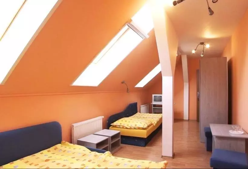 Hotelli Villa Romaine