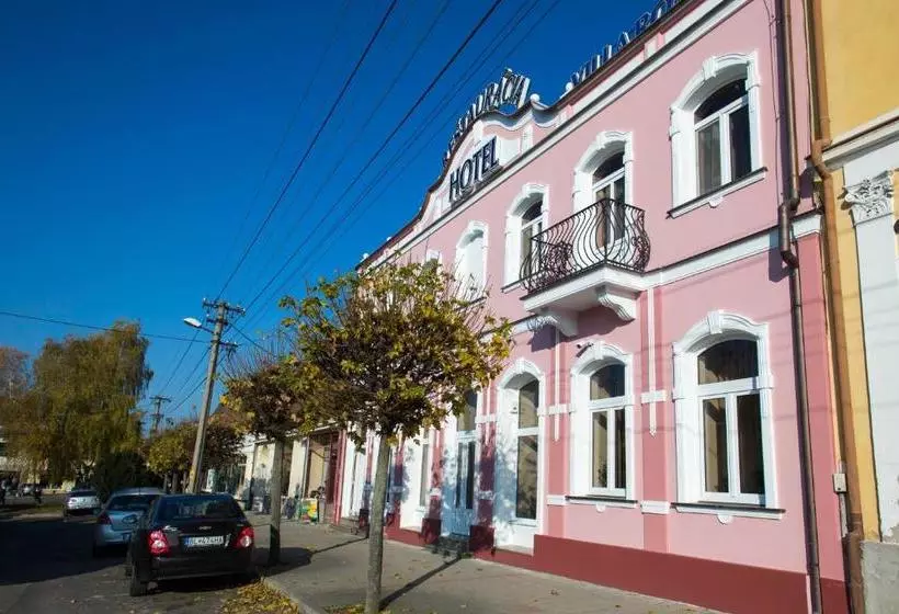 Hotelli Villa Romaine