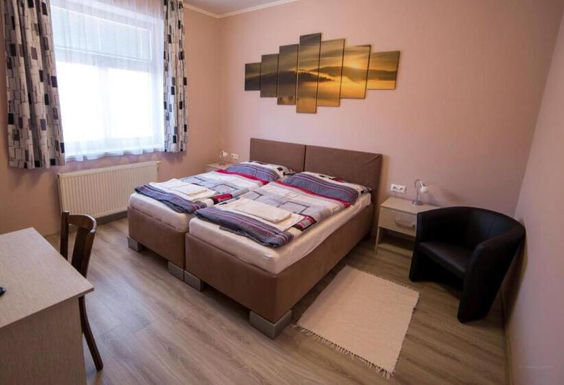 فندق Villa Romaine