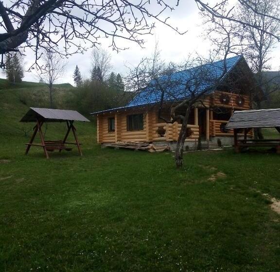 汽车旅馆  Cottage лісовий