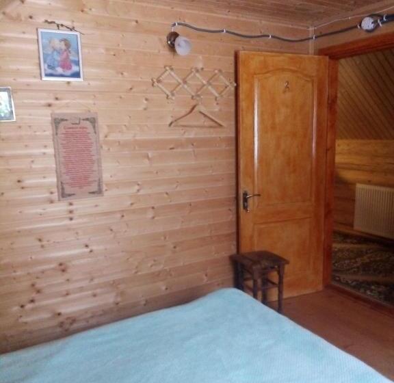 汽车旅馆  Cottage лісовий