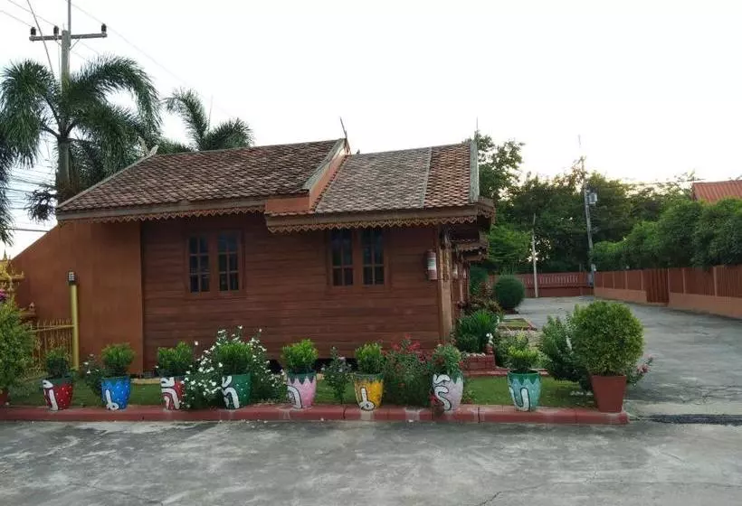 Motelli Wiang Kham Resort