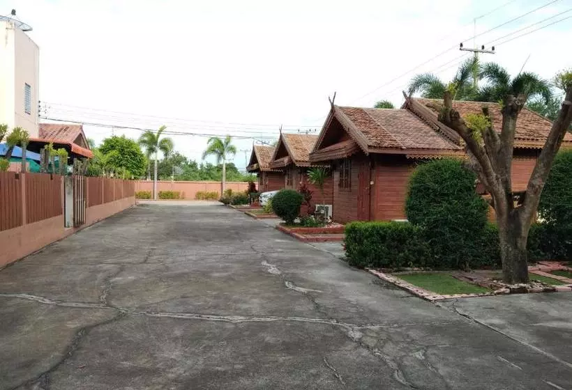 Motelli Wiang Kham Resort