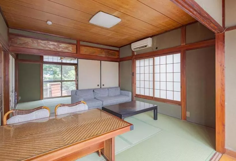 ペンション ささやかなおうち大貫海岸
