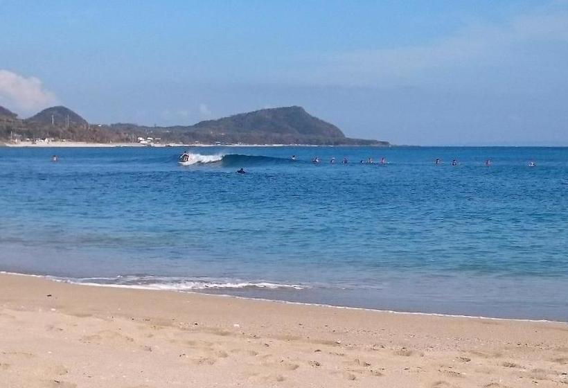 ペンション 手広beachbackpackers