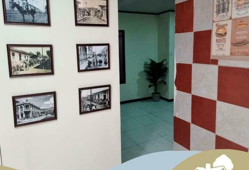 پانسیون Casa Colima