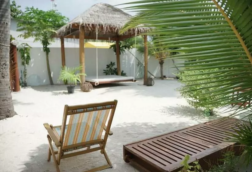 پانسیون Faima Fishing Lodge At Daravandhoo