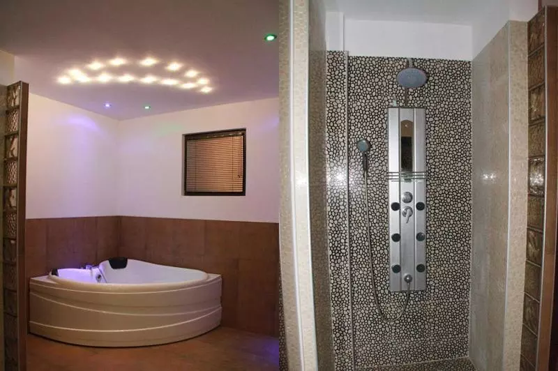 ペンション Luxury Monevski Guest House