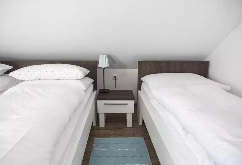 Majatalo Penzion U Hanky