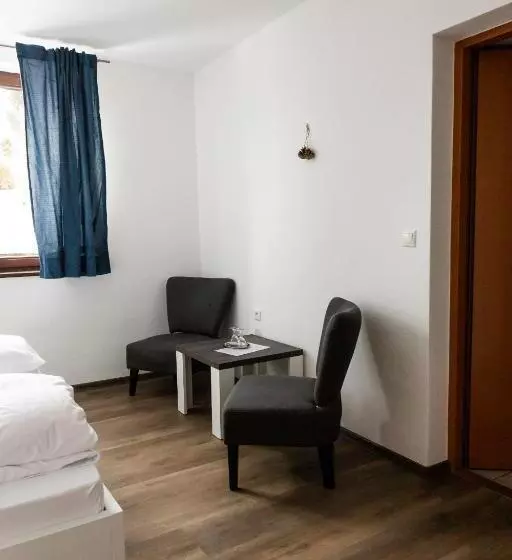 Majatalo Penzion U Hanky