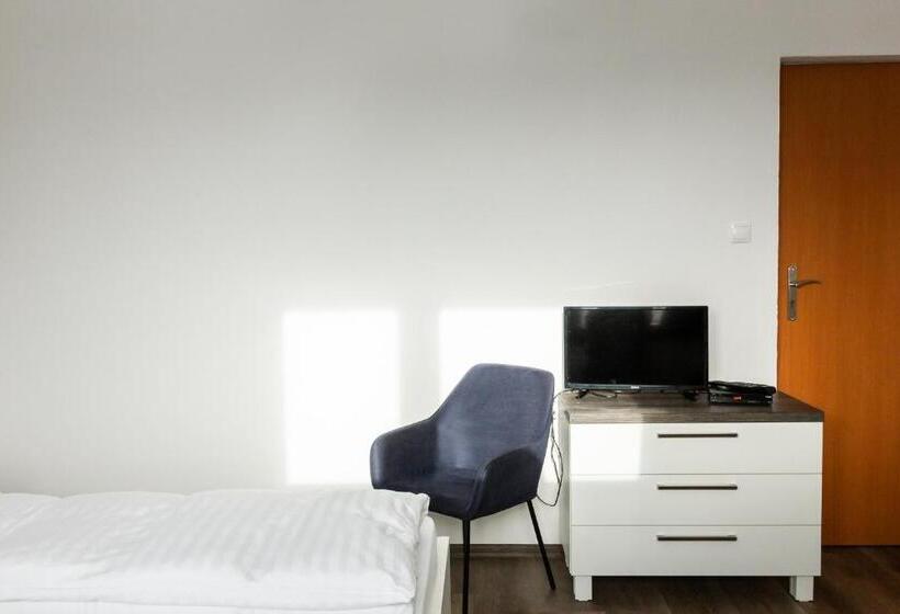 פנסיון Penzion U Hanky