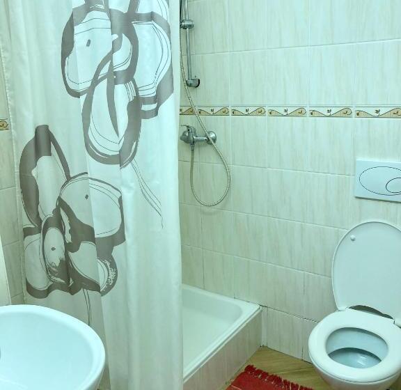 ペンション Ubytovanie U Aranky