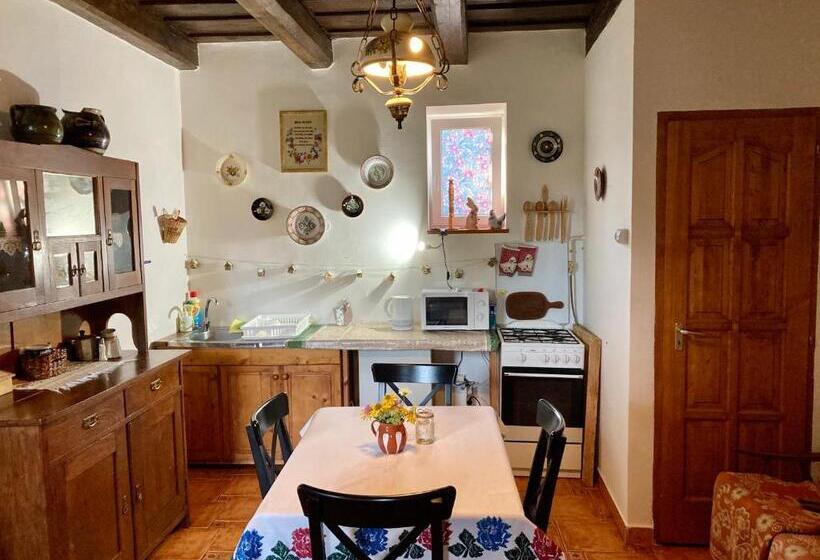 ペンション Ubytovanie U Aranky