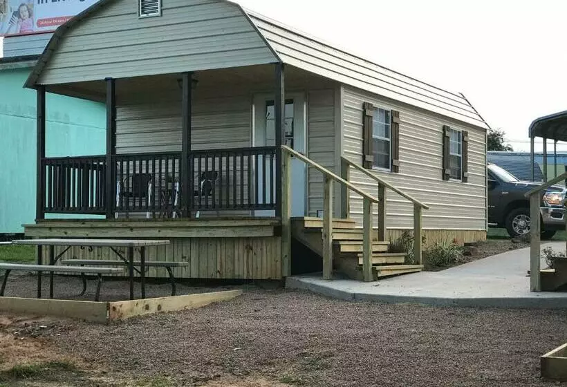 Retkeilymaja Kickapoo Shores Waterfront Cottages