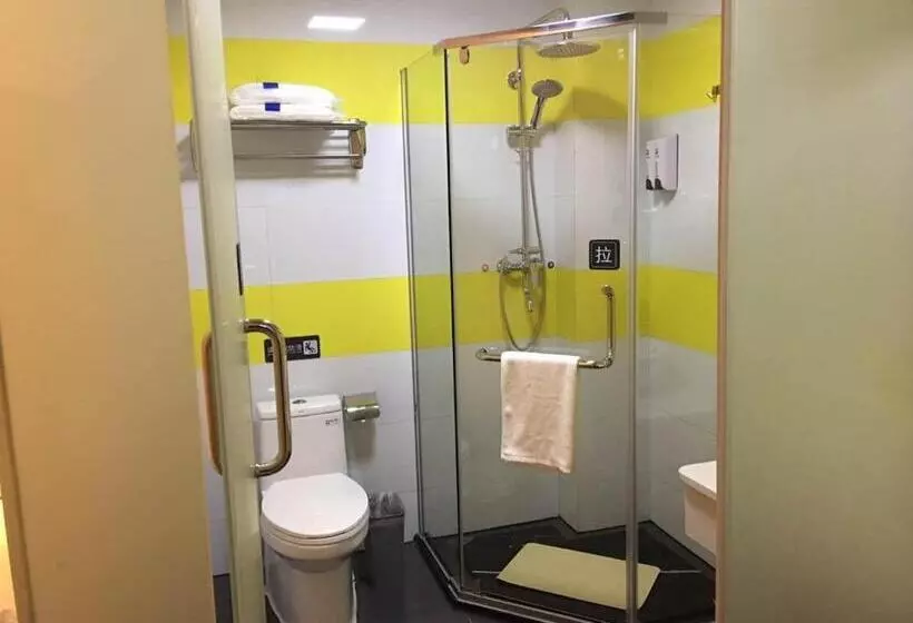 ホテル 7days Inn Tongren Jiangkou Fanjing Mountain National Park Branch