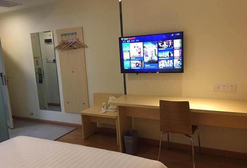 בית מלון כפרי 7days Inn Tongren Jiangkou Fanjing Mountain National Park Branch