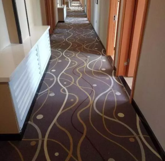 ホテル 7days Premium Heihe Nenjiang County Keyun Station Branch