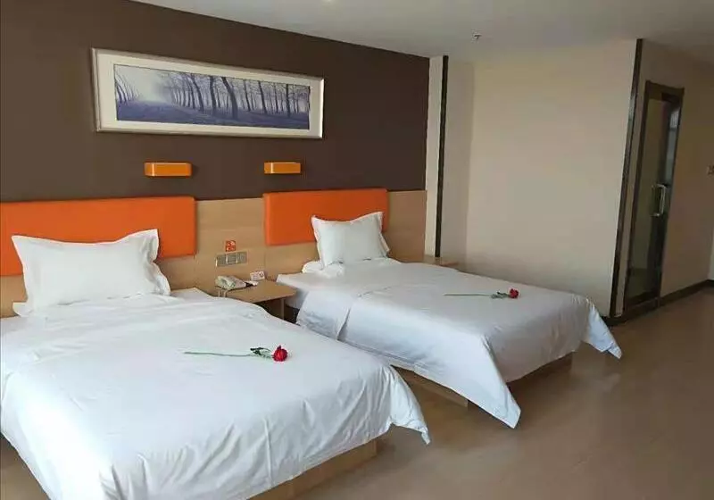 ホテル 7days Premium Heihe Nenjiang County Keyun Station Branch