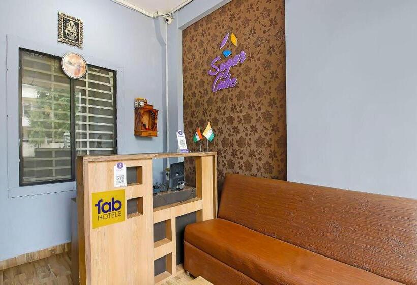 Fabhotel Sugar Cube