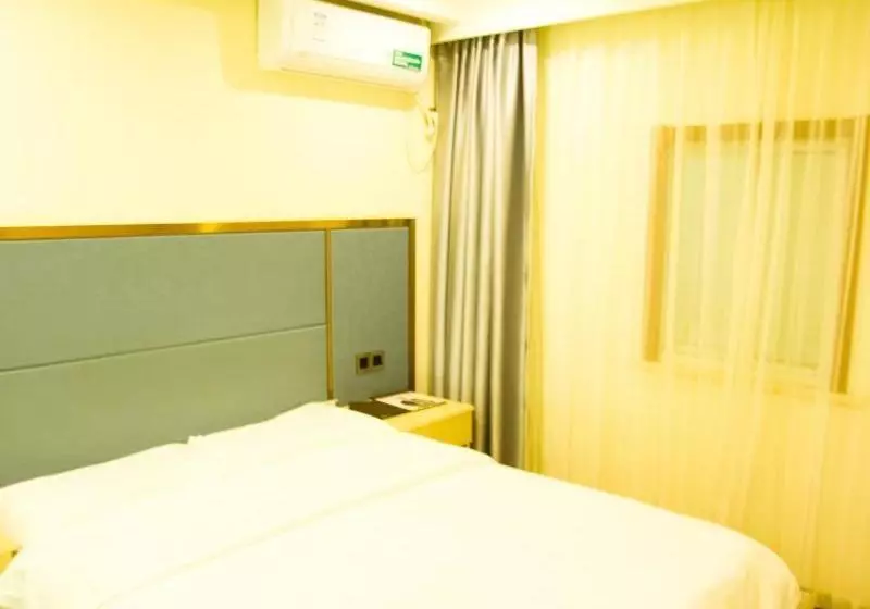 Hotelli Greentree Alliance  Yangzhou Baoying County Huaijiang Avenue East Taishan Road