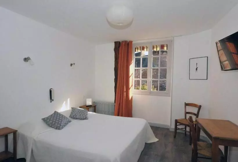 ホテル Le Relais St Jacques