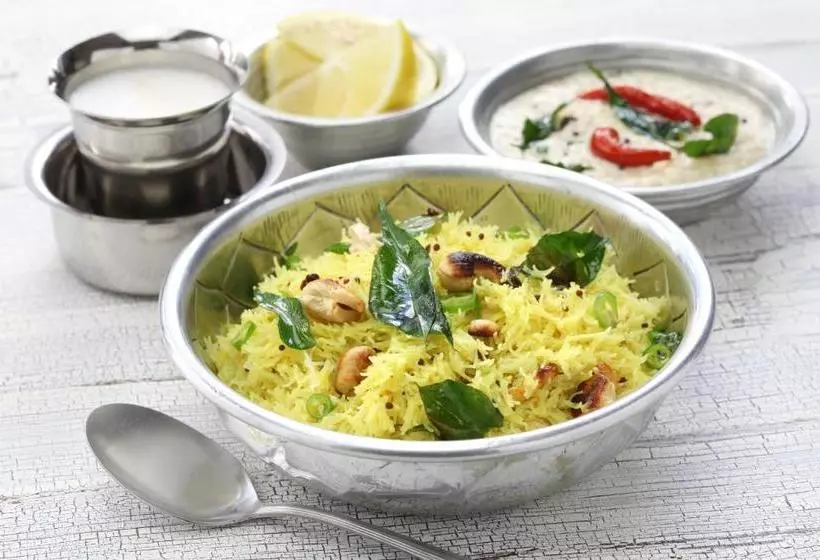 ホテル Oyo 70071 Sri Raghavendra Lodge