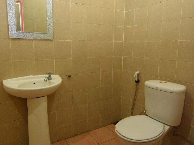 בית מלון כפרי Highway Inn