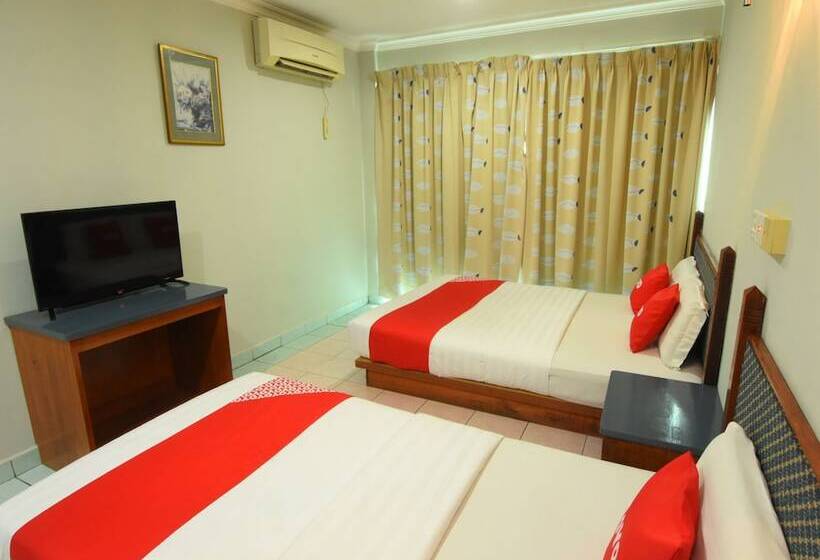 בית מלון כפרי Highway Inn