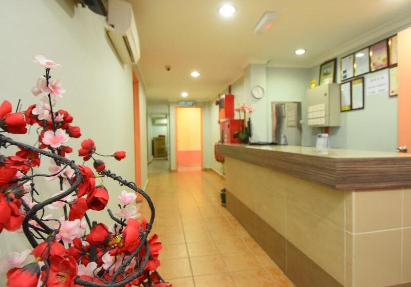 בית מלון כפרי Highway Inn