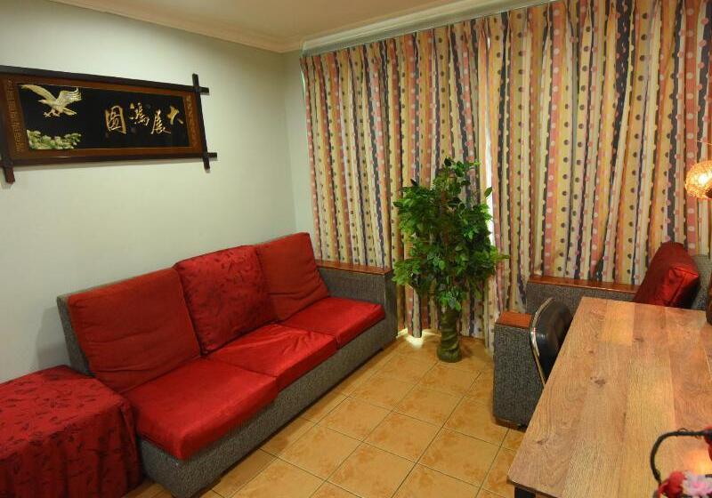 בית מלון כפרי Highway Inn