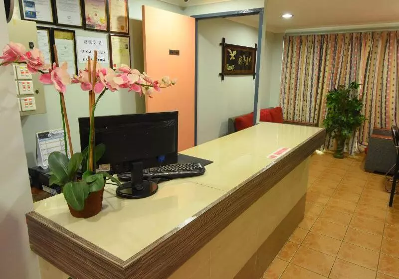 ホテル Highway Inn