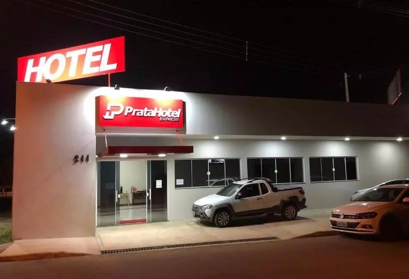 ホテル Prata Express