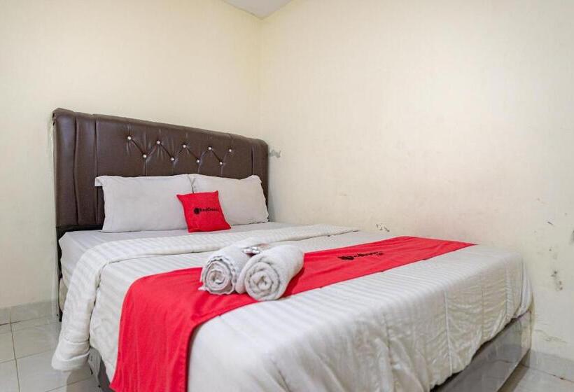 فندق Reddoorz @ Medan Johor 2