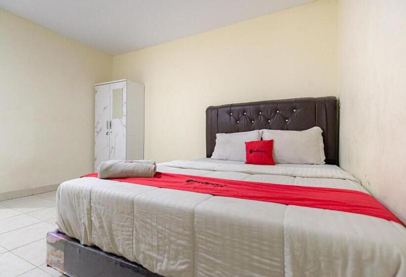 فندق Reddoorz @ Medan Johor 2