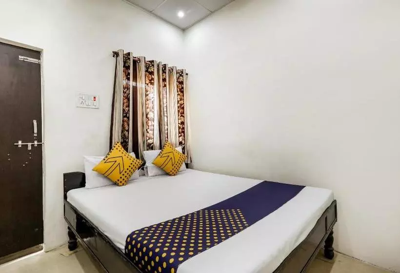 ホテル Spot On 65385 Relax Home Stay