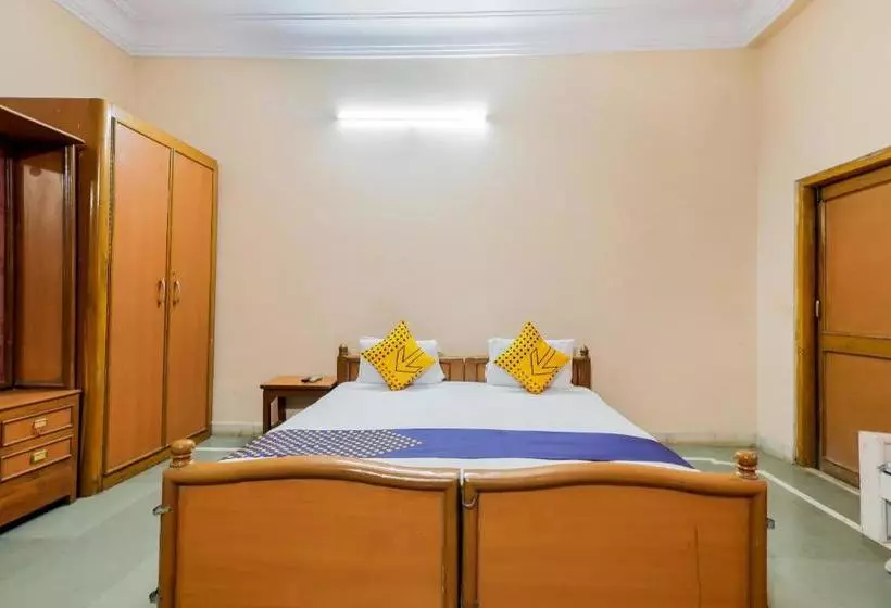 ホテル Spot On 65385 Relax Home Stay