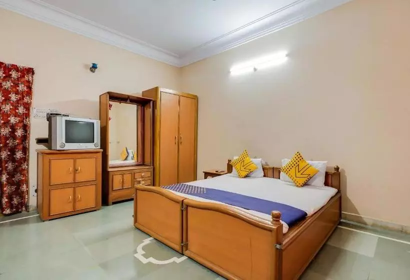 ホテル Spot On 65385 Relax Home Stay