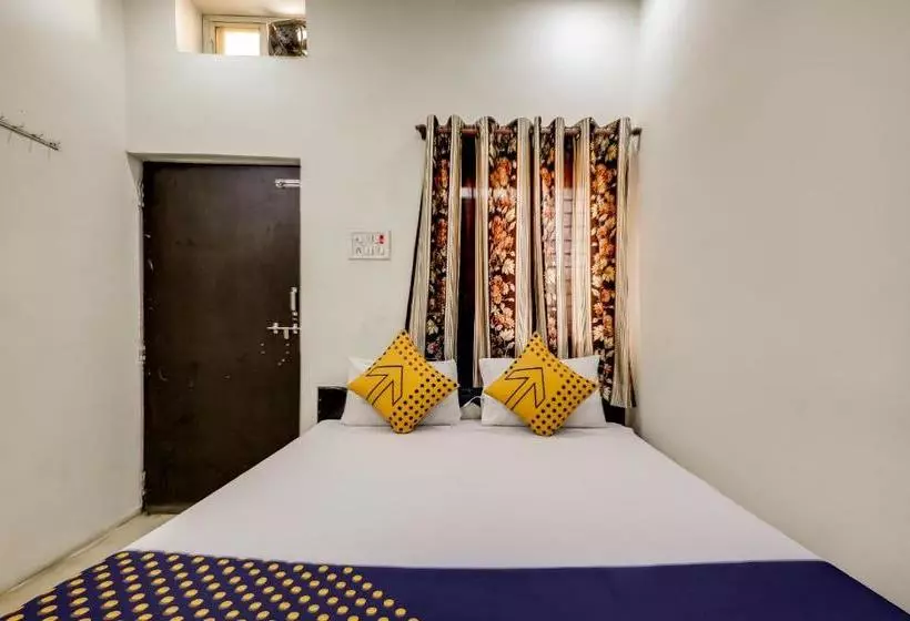 ホテル Spot On 65385 Relax Home Stay