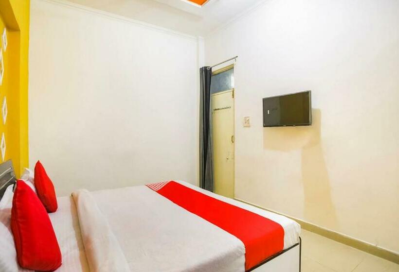 酒店 Vaccinated Staff Oyo 67026 Rao Residency