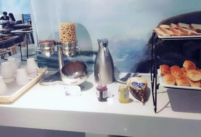 Lavande Hotel Huizhou Nan Station Wanda Square