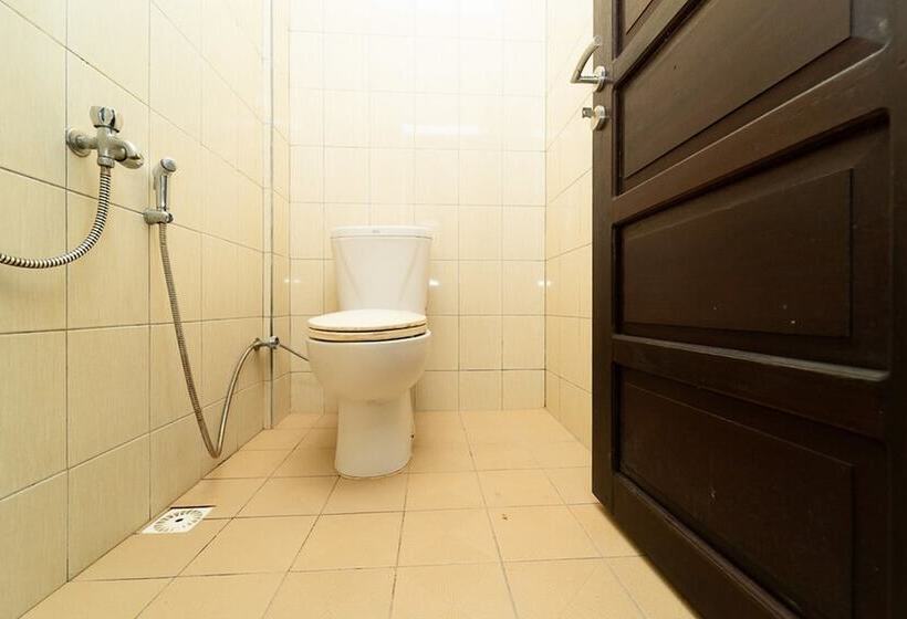 بنسيون Koolkost Syariah Near E Walk Mall Balikpapan 2