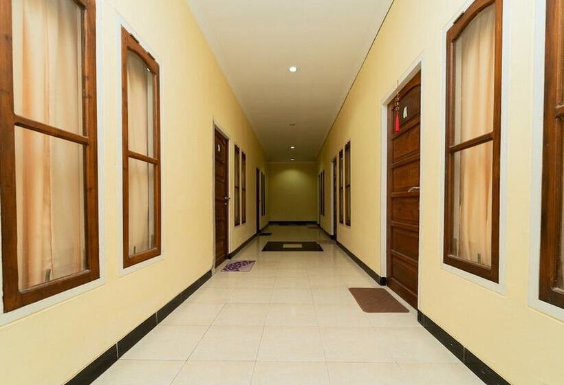 بنسيون Koolkost Syariah Near E Walk Mall Balikpapan 2