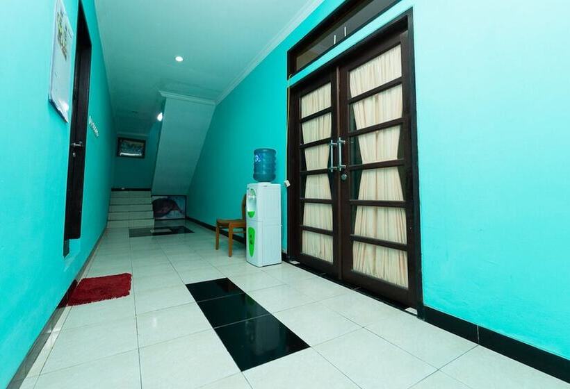 بنسيون Koolkost Syariah Near E Walk Mall Balikpapan 2